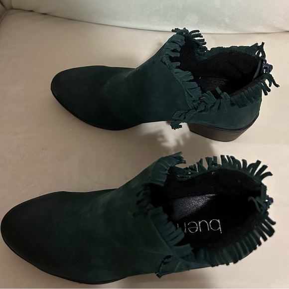 Bueno NWOT Short Bootie in Pine Green Size 7 - Picture 2 of 7